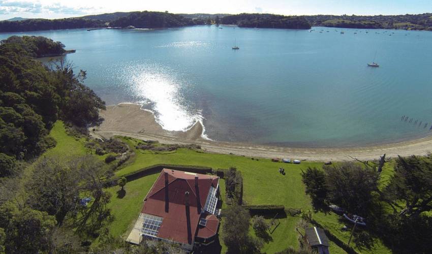 Villa 6269 in New Zealand Main Image